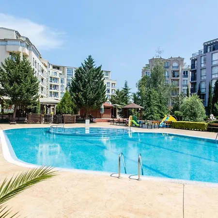 Compact With An Indoor Pool Near Cacao By Flаt Manаger Appartement *