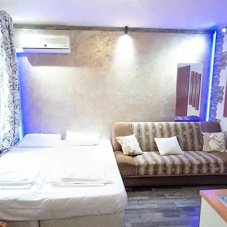 아파트 Compact With An Indoor Pool Near Cacao By Flаt Manаger